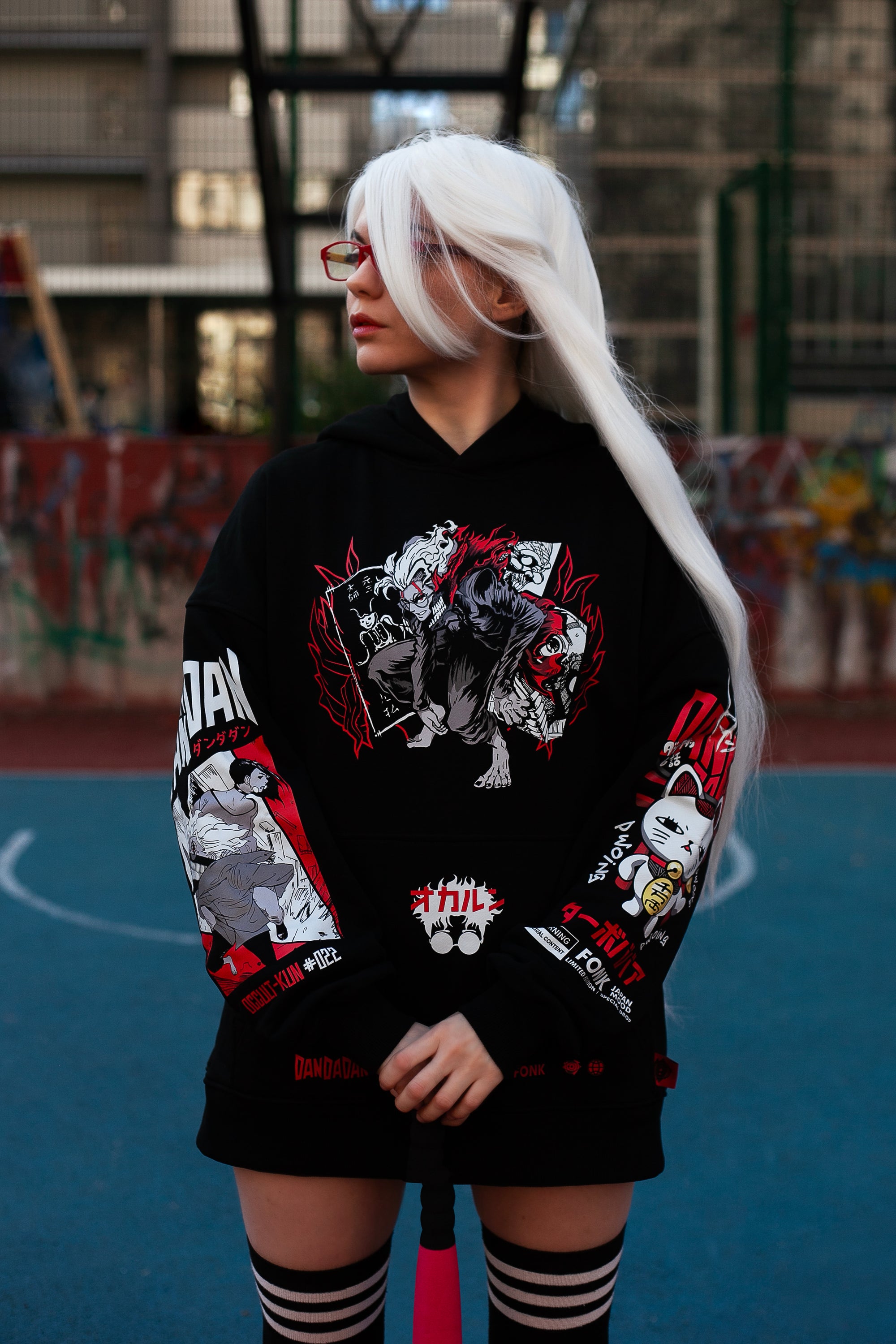 Hoodie Turbo okarun - Dandadan anime, unisex, black